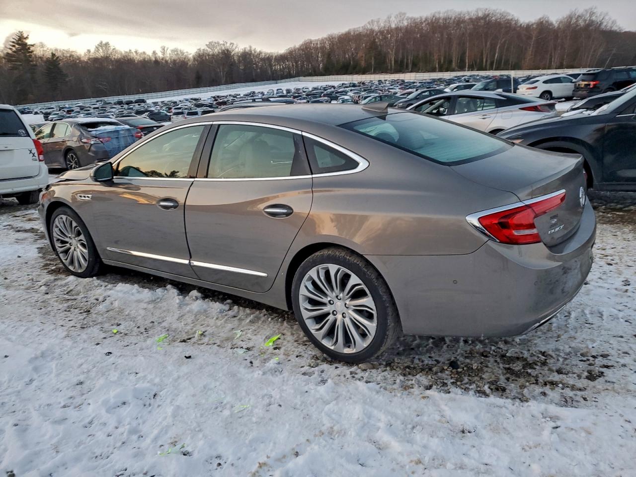 2017 BUICK LACROSSE PREMIUM photo 3