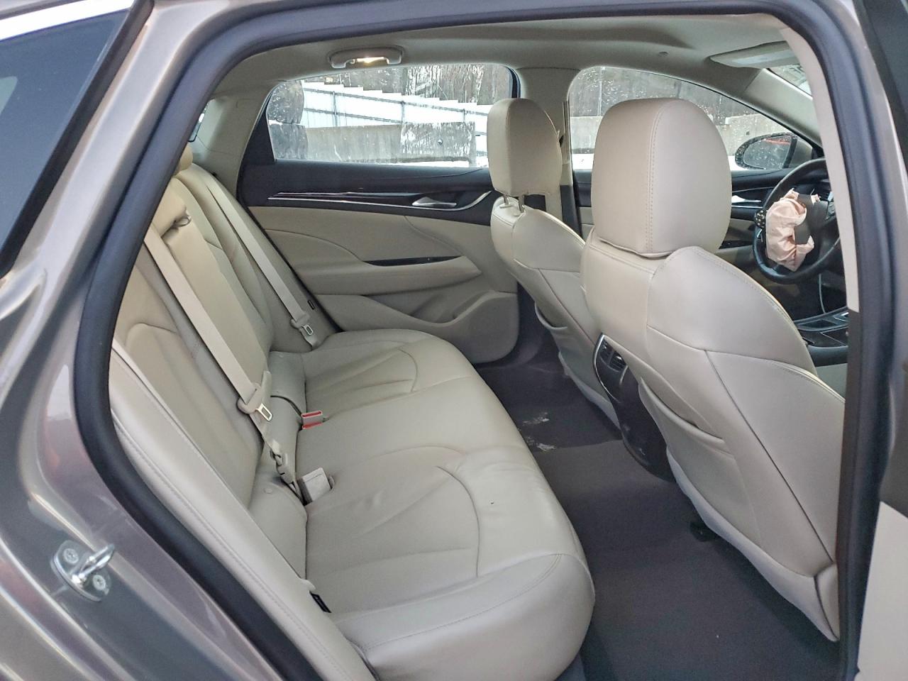 2017 BUICK LACROSSE PREMIUM photo 19