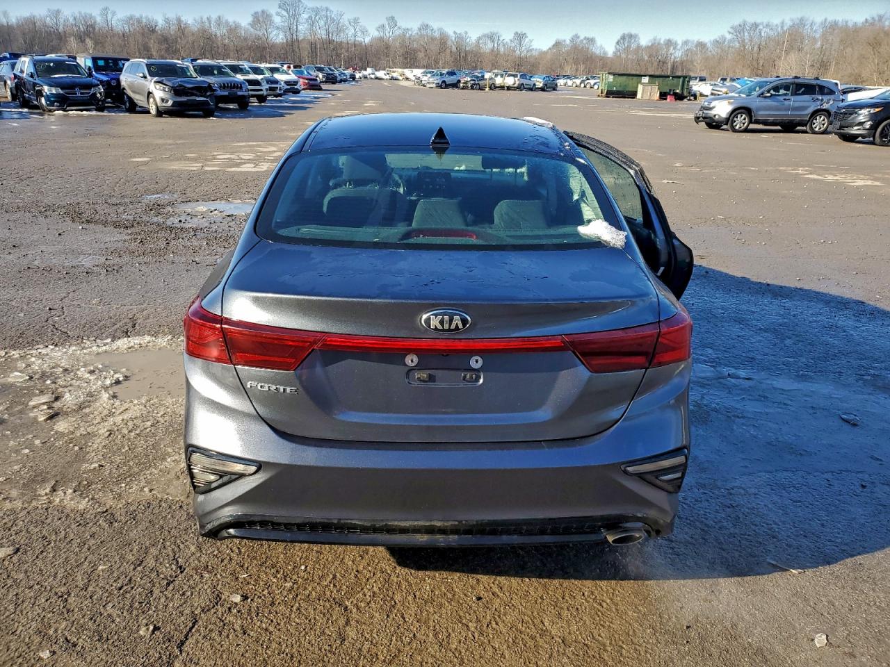 2021 KIA FORTE FE photo 11