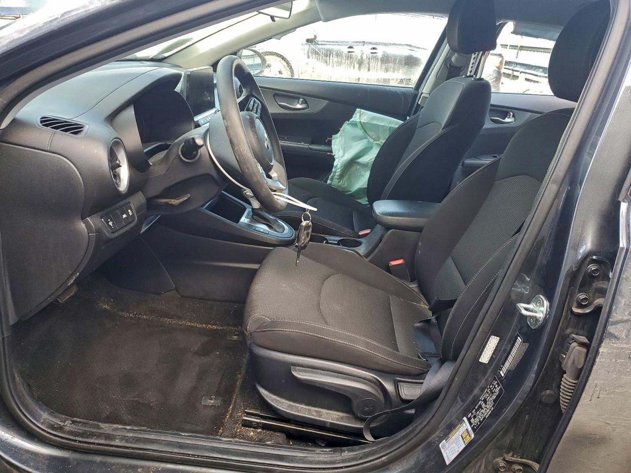 2021 KIA FORTE FE photo 13