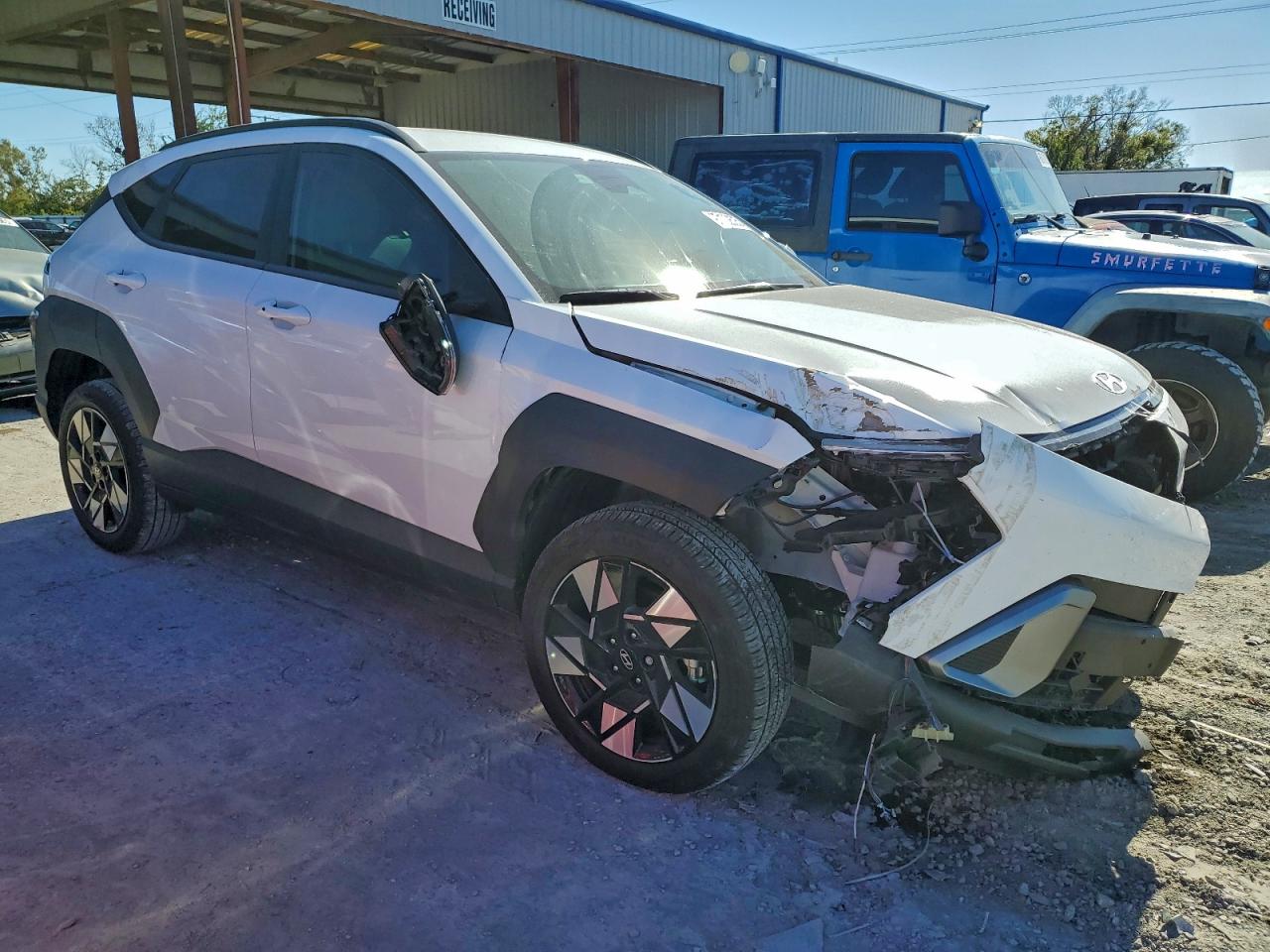 2025 HYUNDAI KONA SEL photo 4