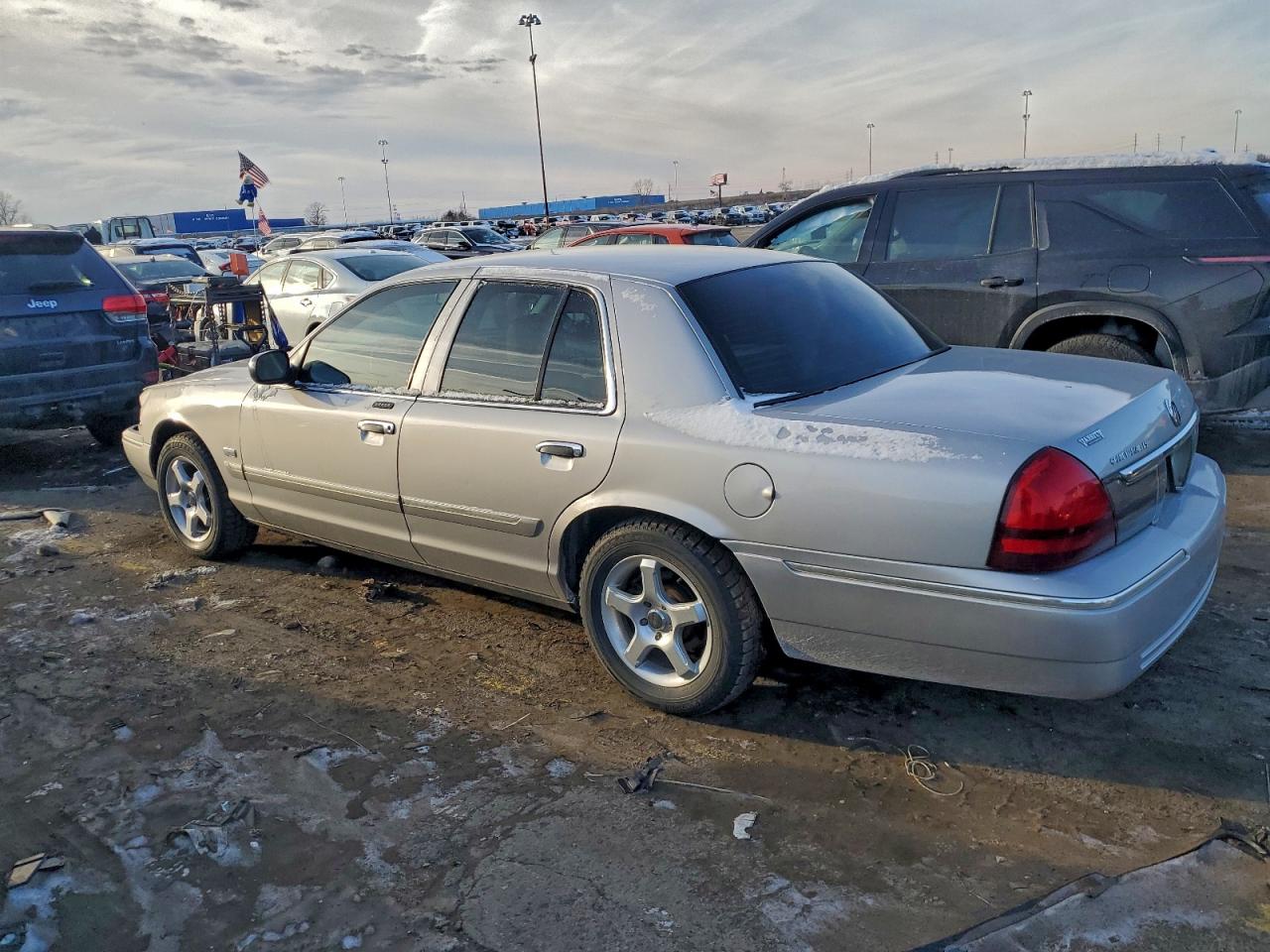 2007 MERCURY GRAND MARQUIS LS photo 3