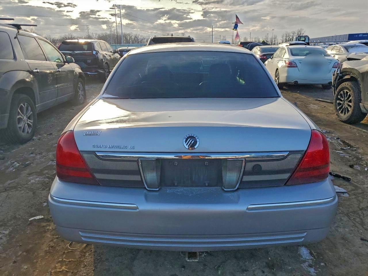 2007 MERCURY GRAND MARQUIS LS photo 11