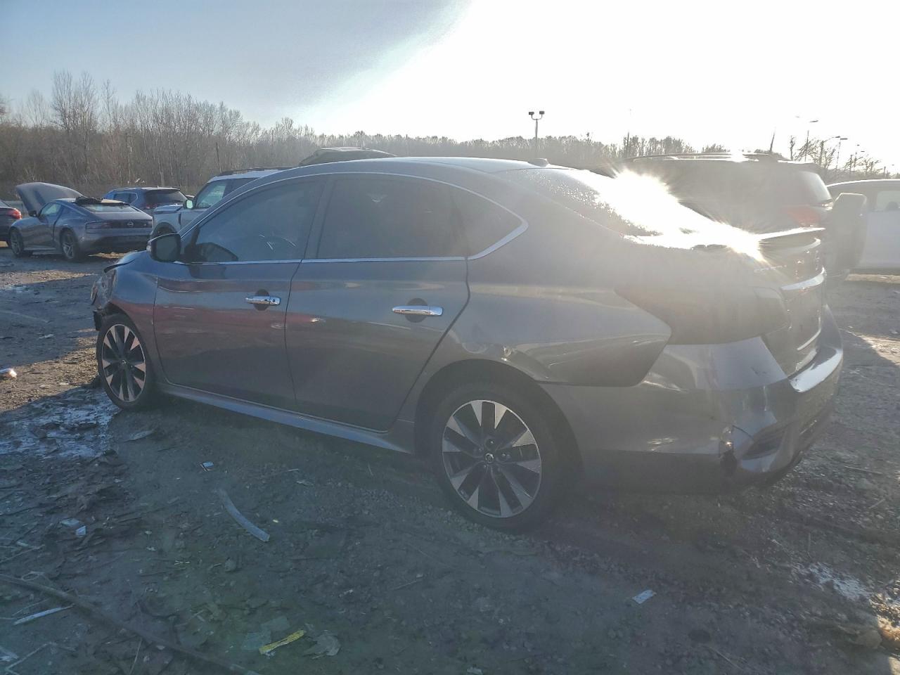 2019 NISSAN SENTRA S photo 3