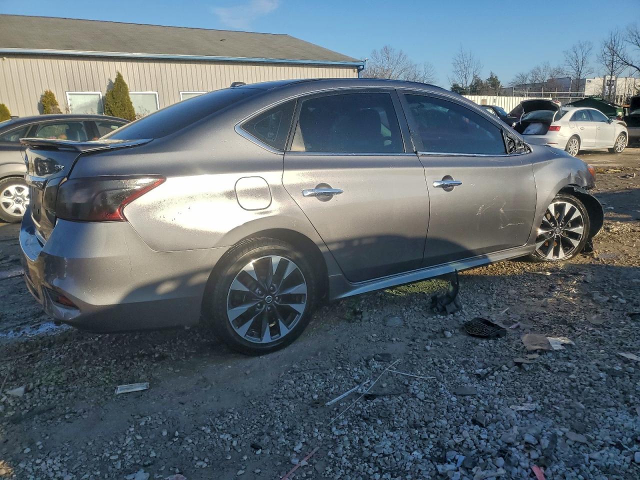 2019 NISSAN SENTRA S photo 5