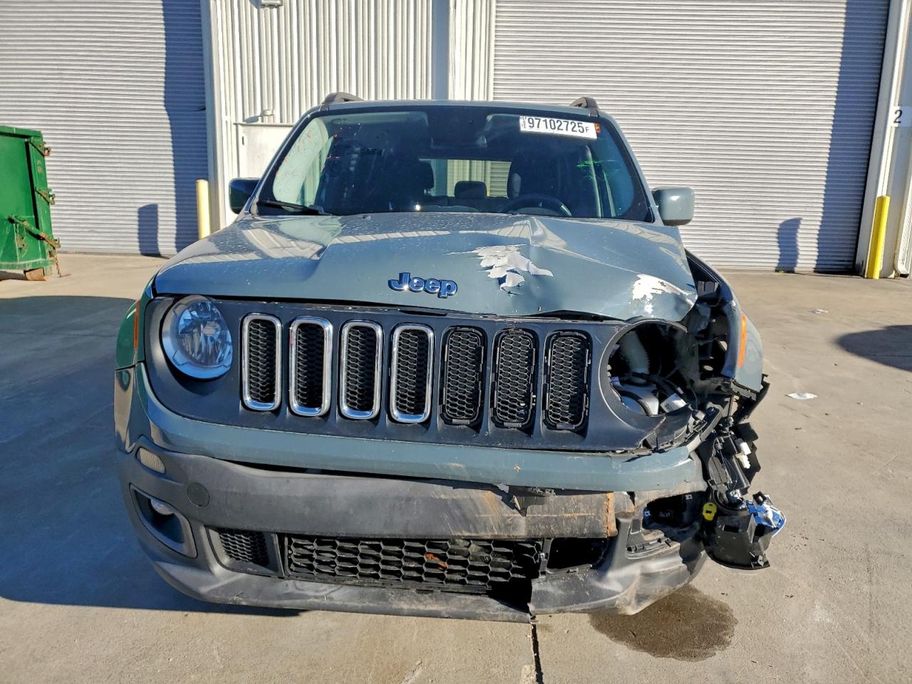 2017 JEEP RENEGADE LATITUDE photo 9