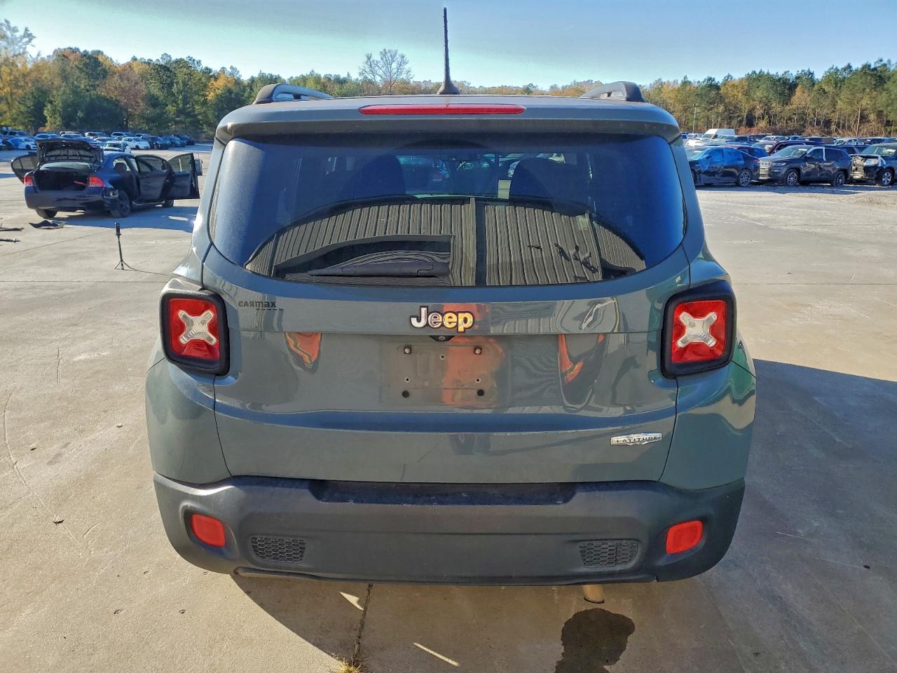2017 JEEP RENEGADE LATITUDE photo 11