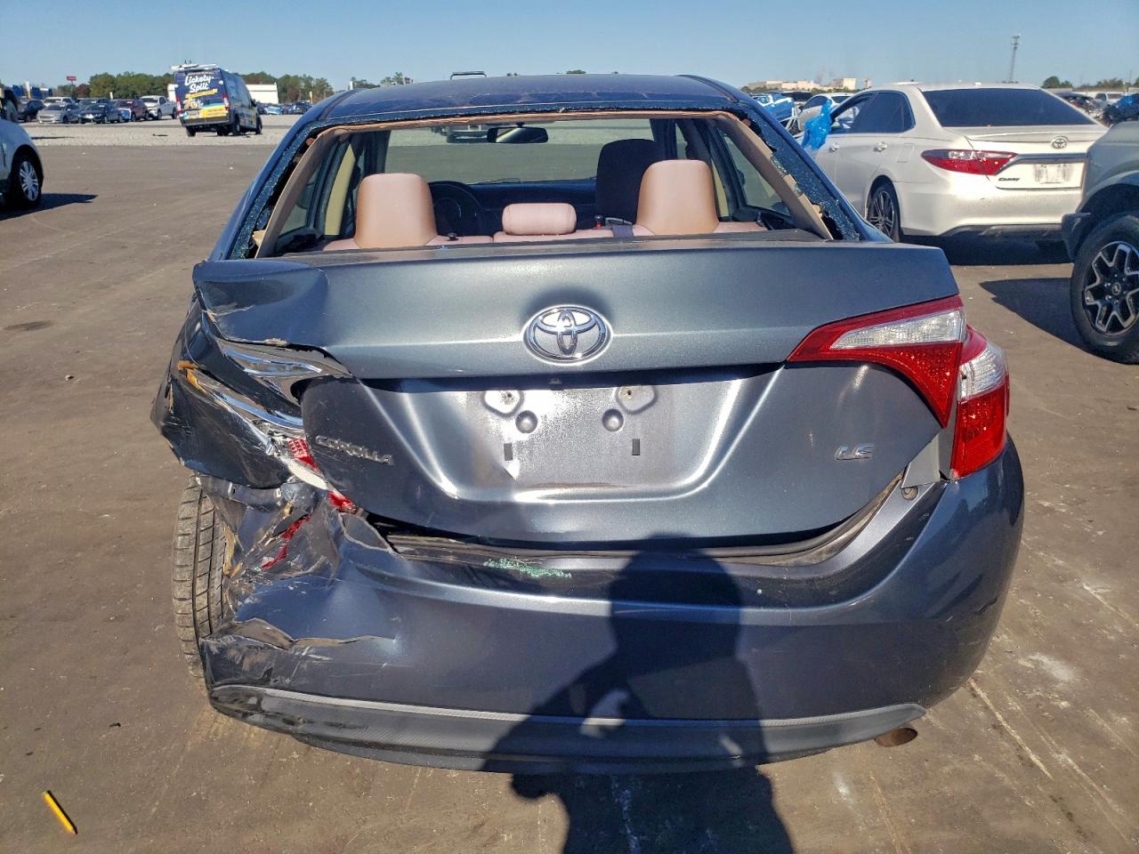 2014 TOYOTA COROLLA L photo 11