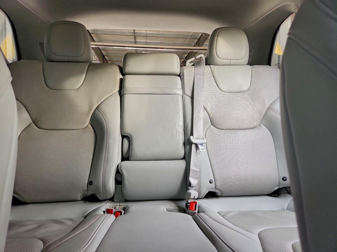 2019 JEEP CHEROKEE LIMITED photo 28