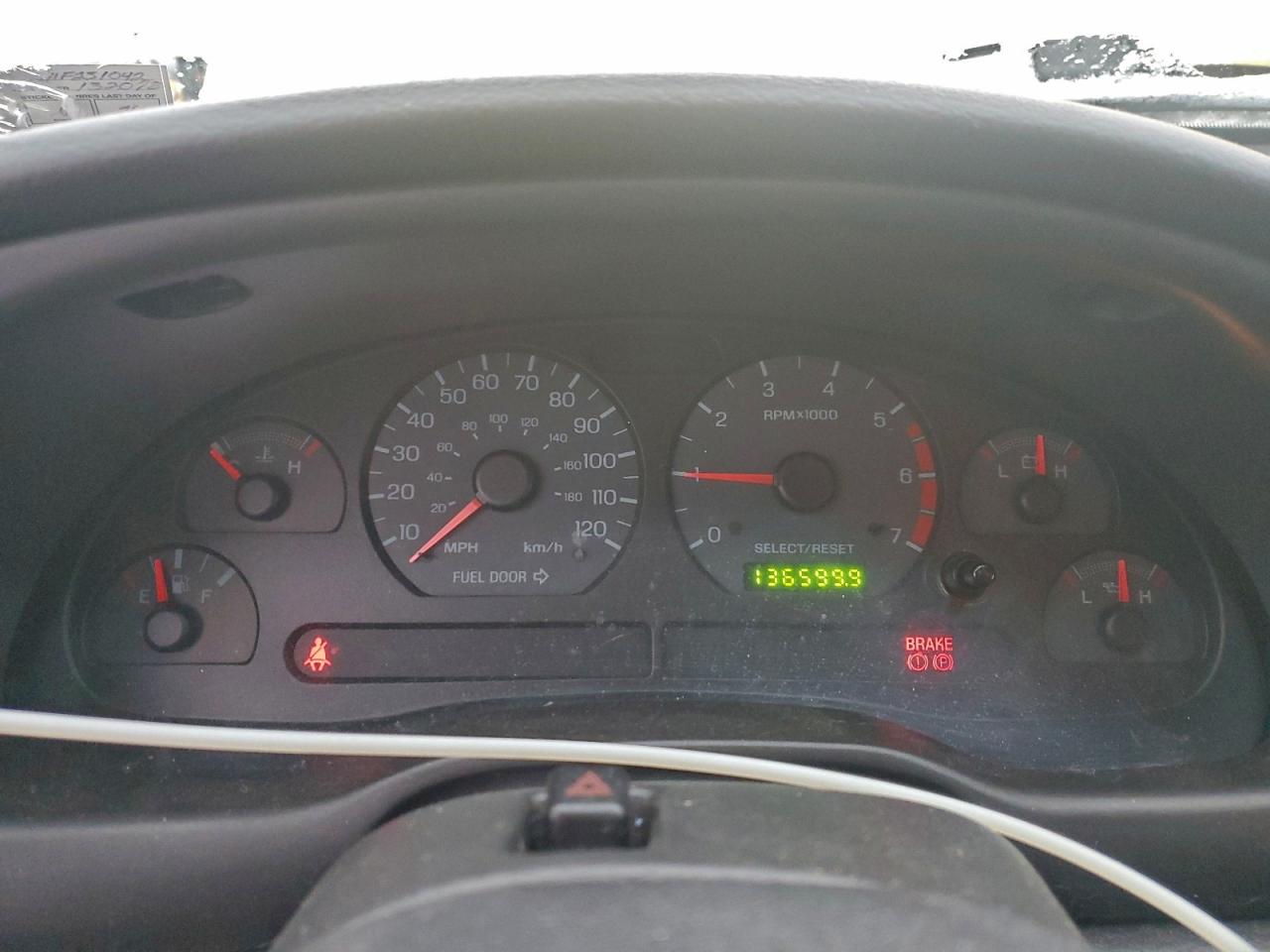 2001 FORD MUSTANG photo 9