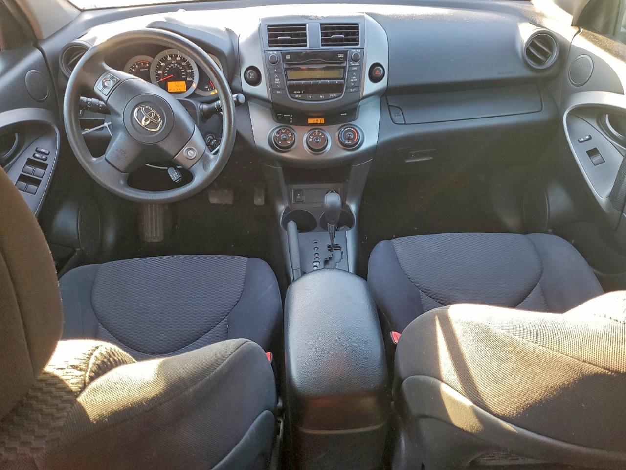 2011 TOYOTA RAV4 SPORT photo 8