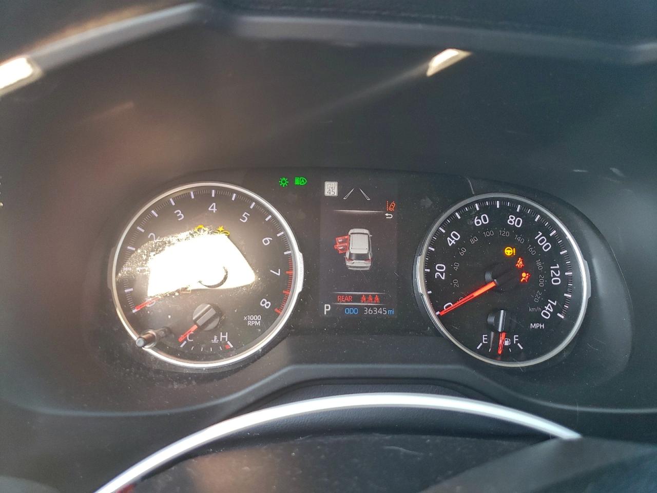 2022 TOYOTA RAV4 LE photo 17