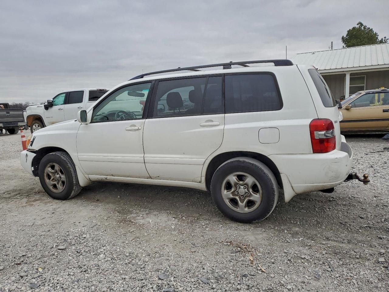 2005 TOYOTA HIGHLANDER photo 2