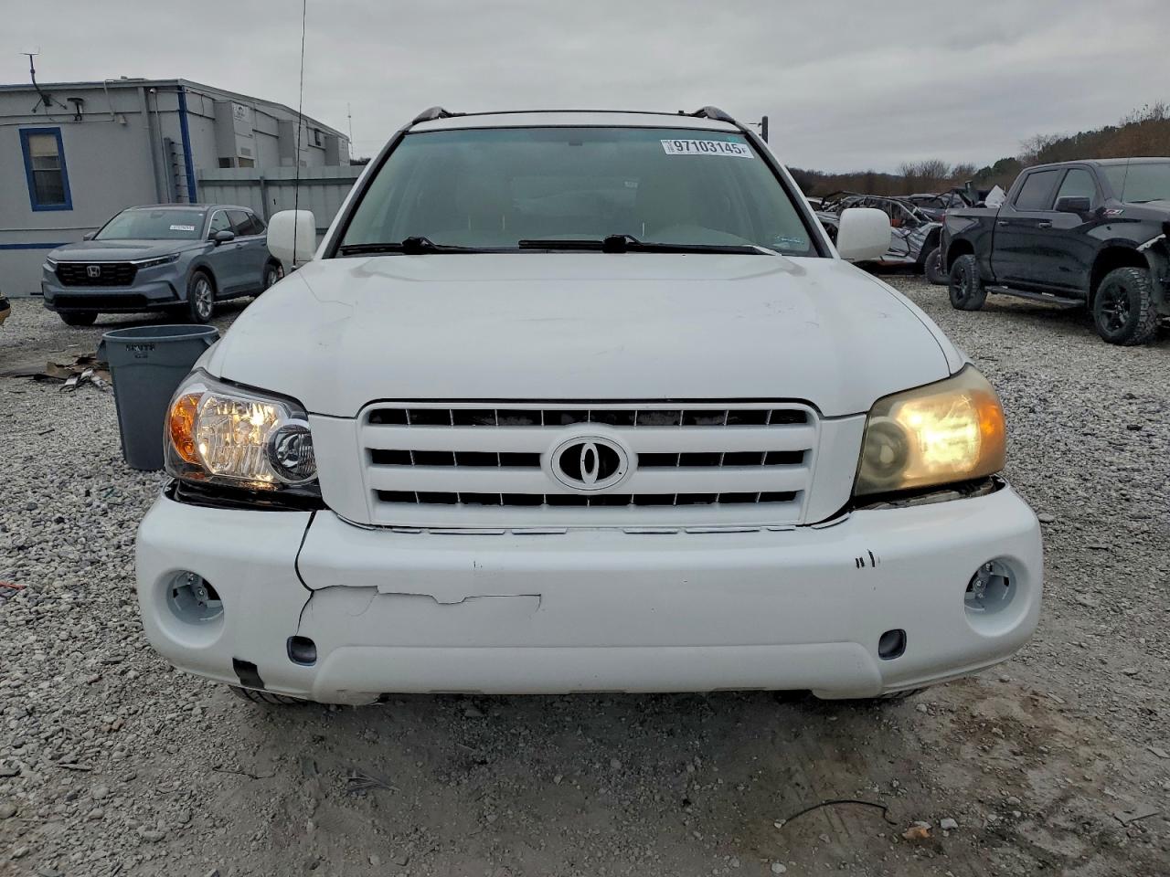 2005 TOYOTA HIGHLANDER photo 5