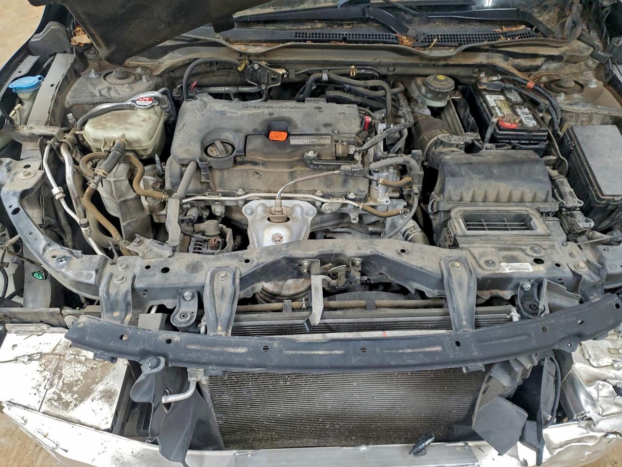 2016 HONDA CIVIC LX photo 31