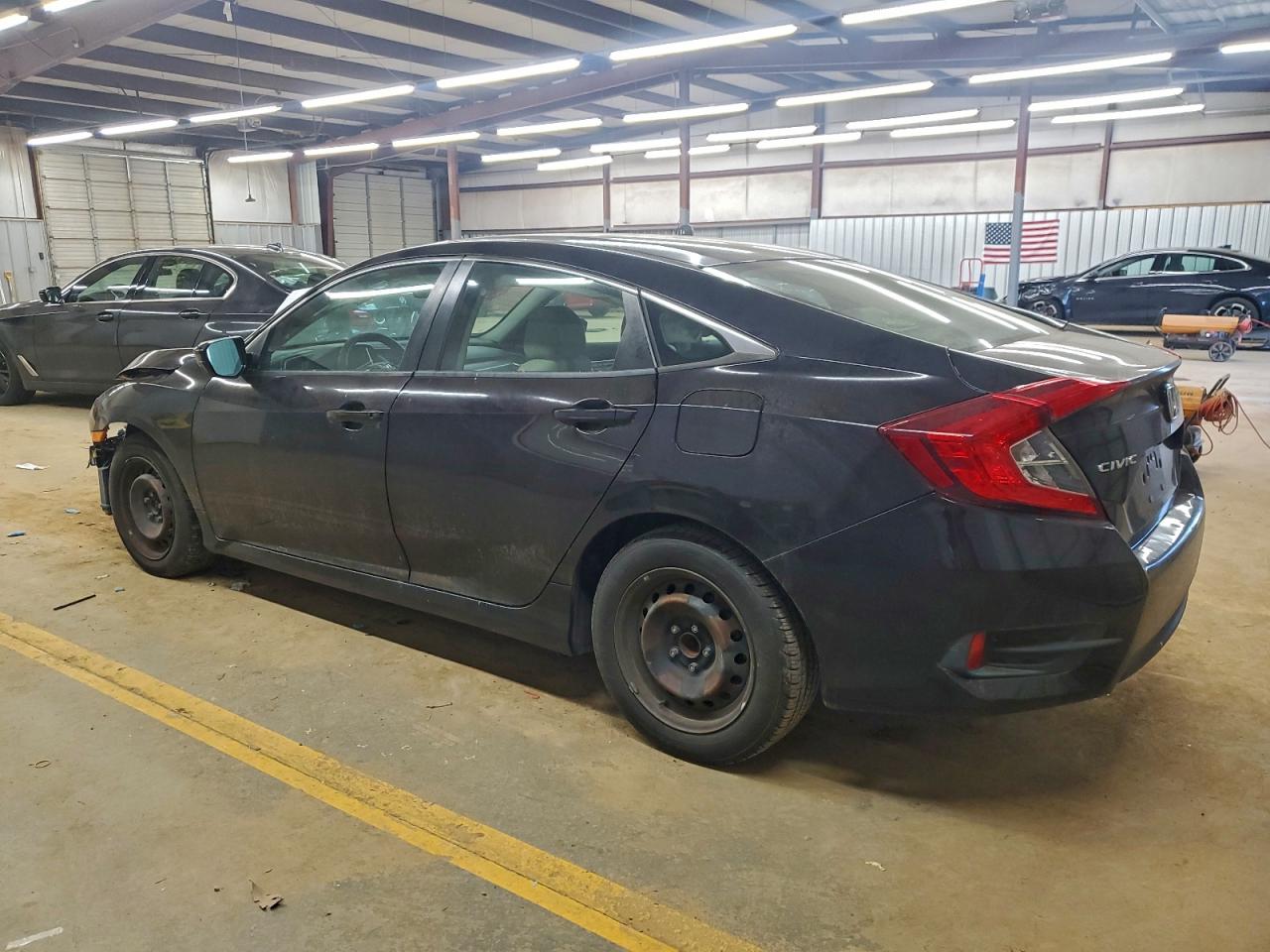 2016 HONDA CIVIC LX photo 4