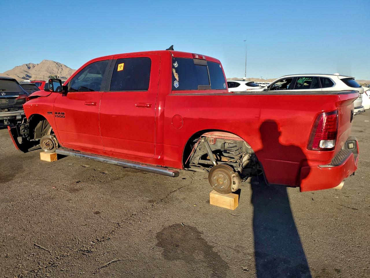 2016 RAM 1500 SPORT photo 3