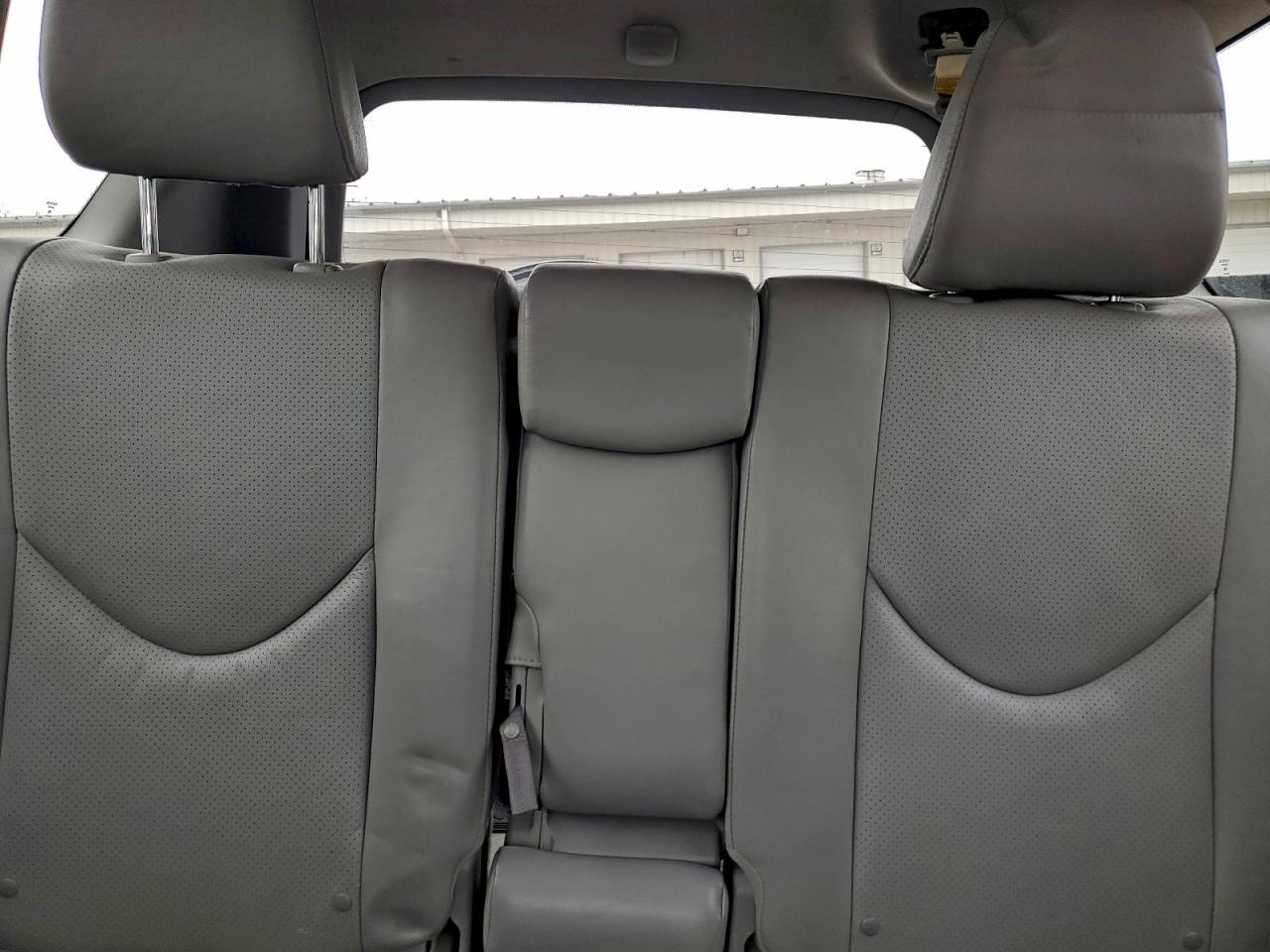 2012 TOYOTA RAV4 LIMITED photo 19