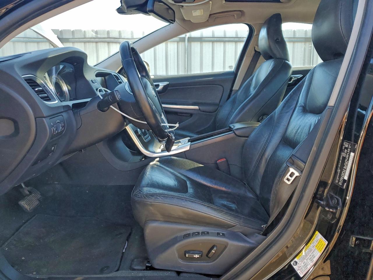 2012 VOLVO S60 T5 photo 7
