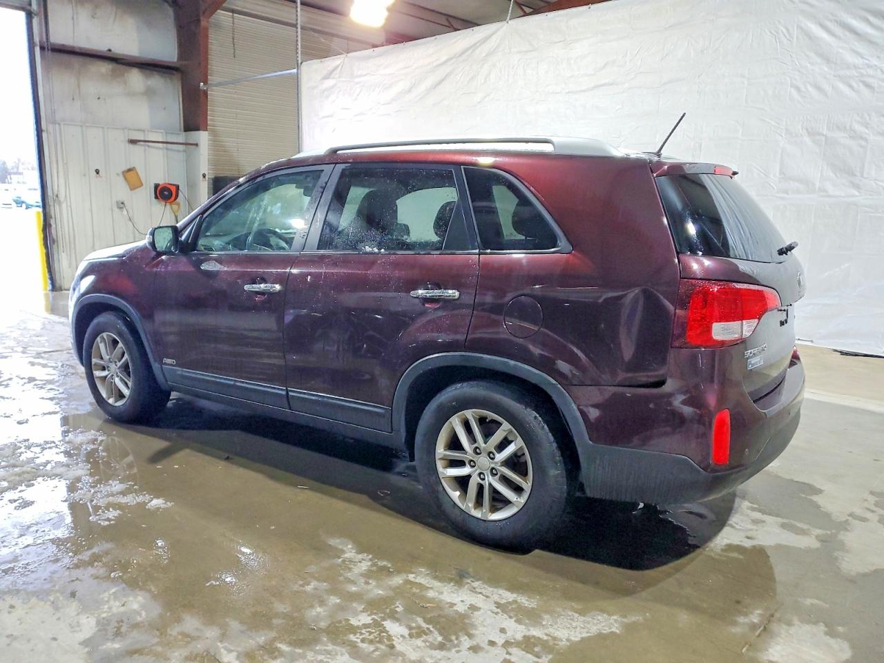 2014 KIA SORENTO LX photo 2