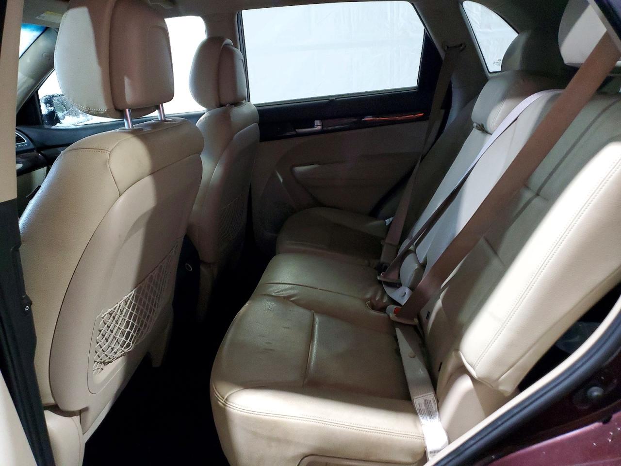 2014 KIA SORENTO LX photo 11