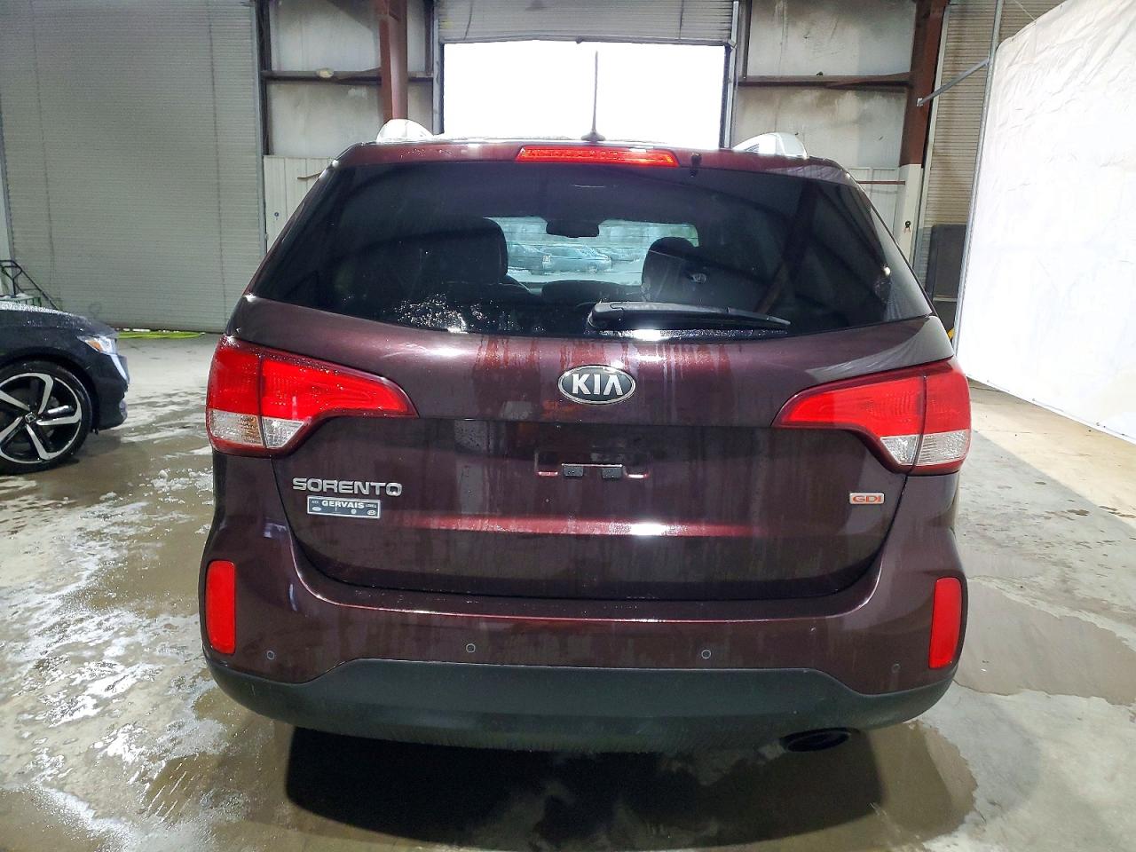 2014 KIA SORENTO LX photo 6