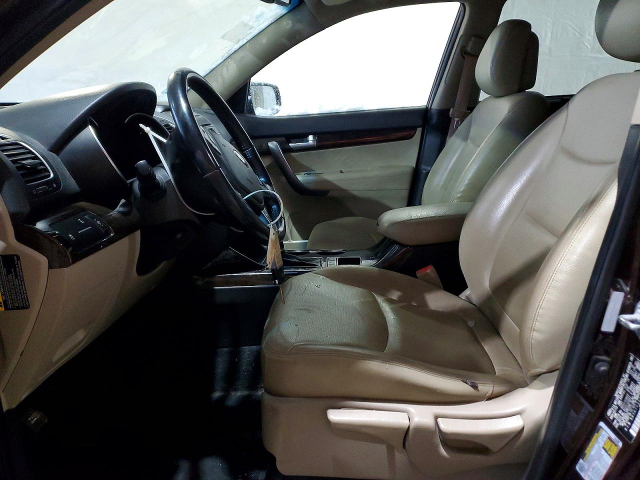 2014 KIA SORENTO LX photo 7