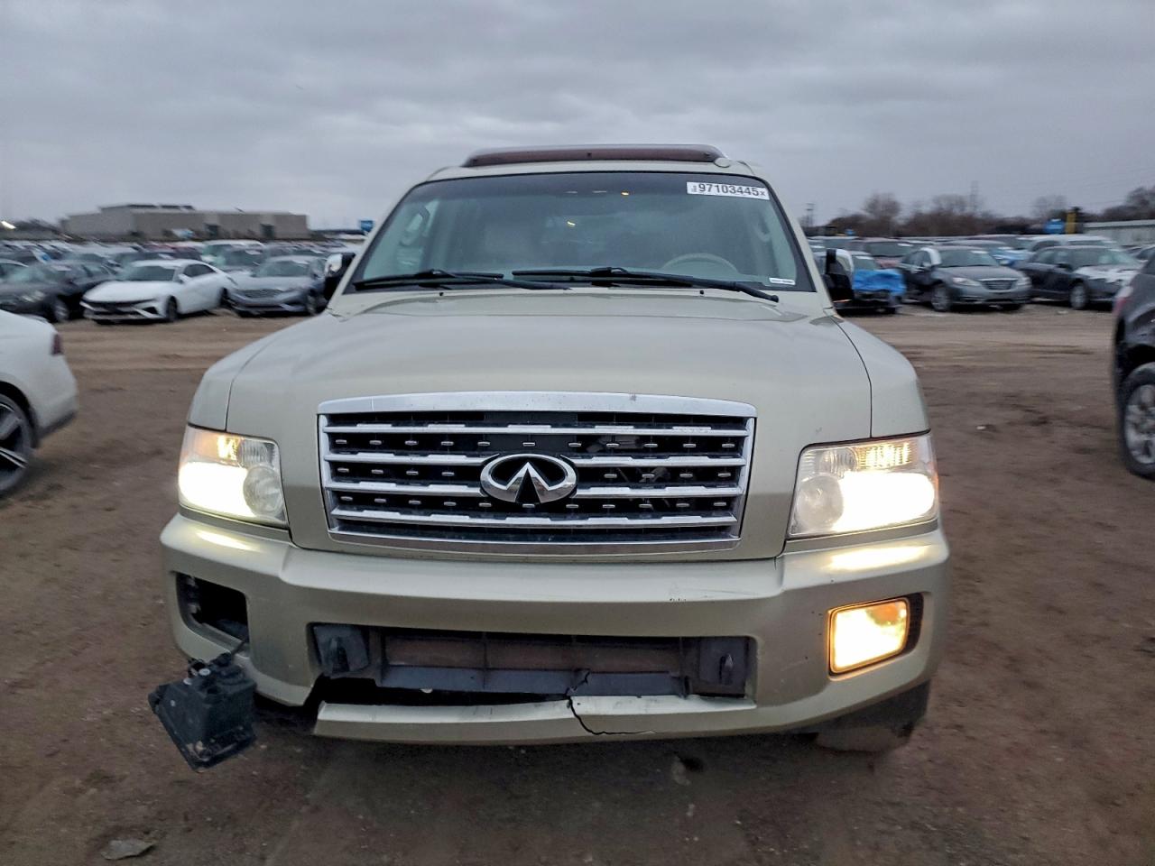 2008 INFINITI QX56 photo 5