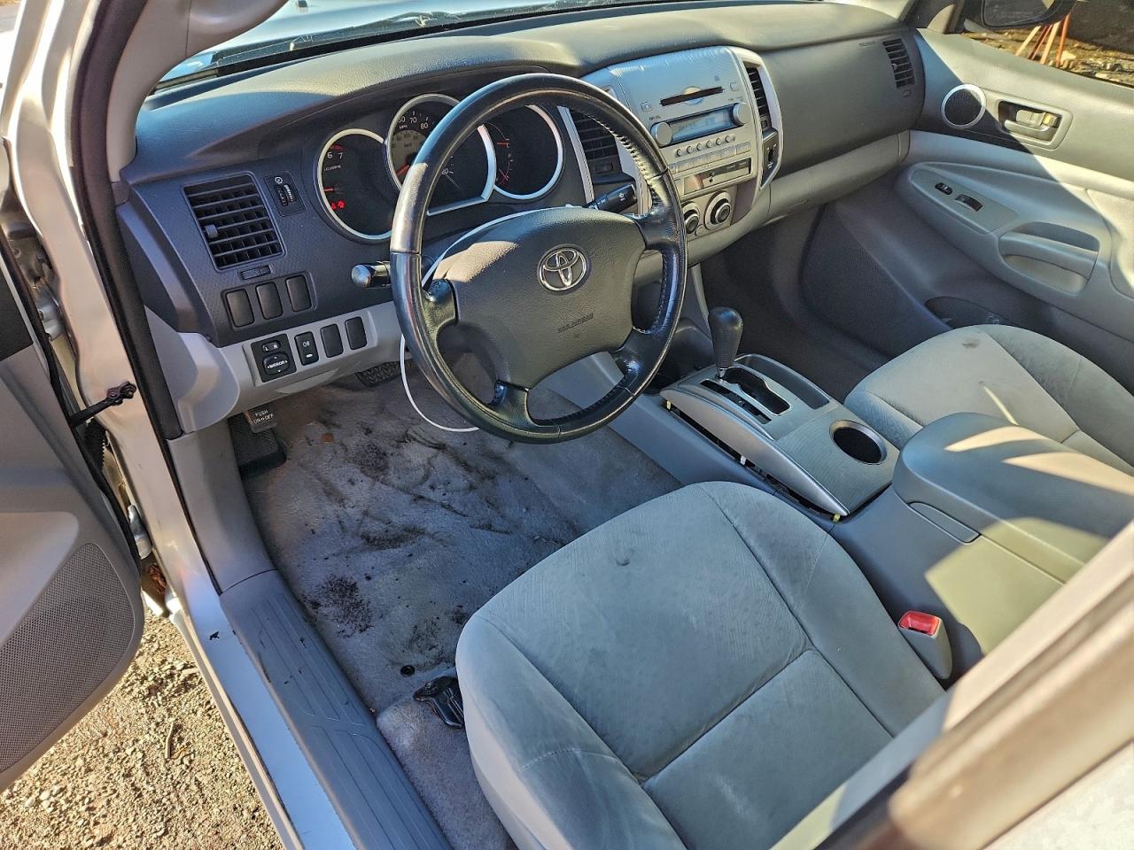 2005 TOYOTA TACOMA ACCESS CAB photo 15