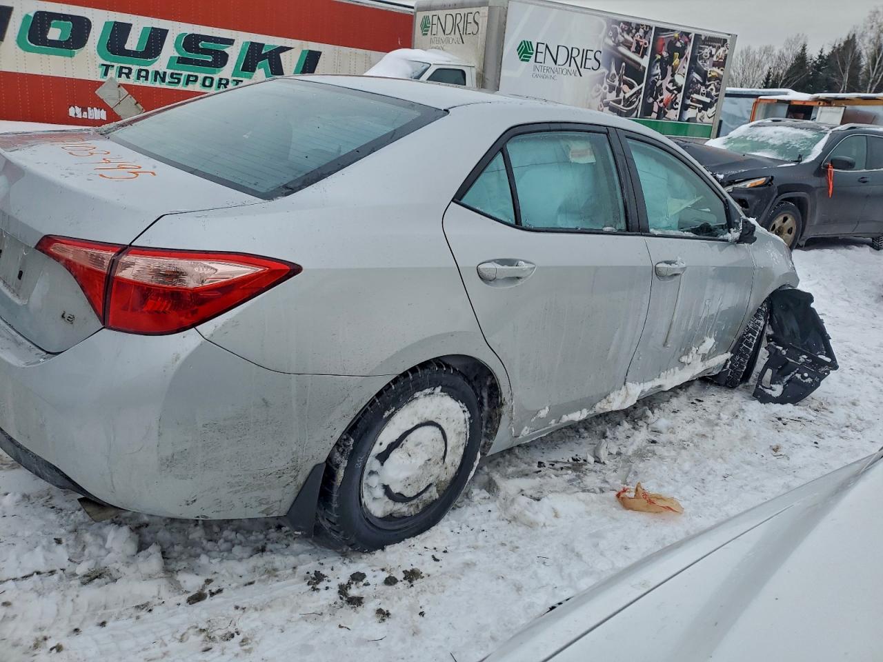 2019 TOYOTA COROLLA L photo 3