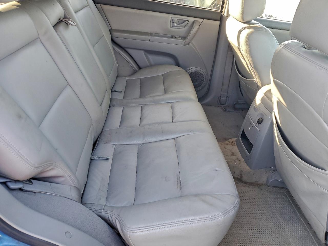 2005 KIA SORENTO EX photo 11