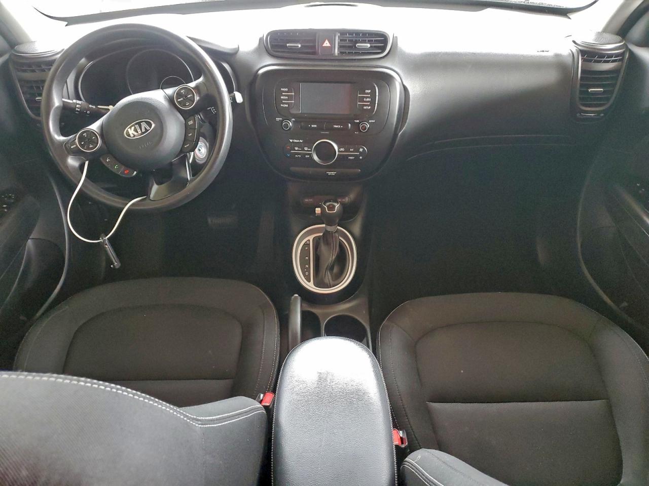 2017 KIA SOUL + photo 8