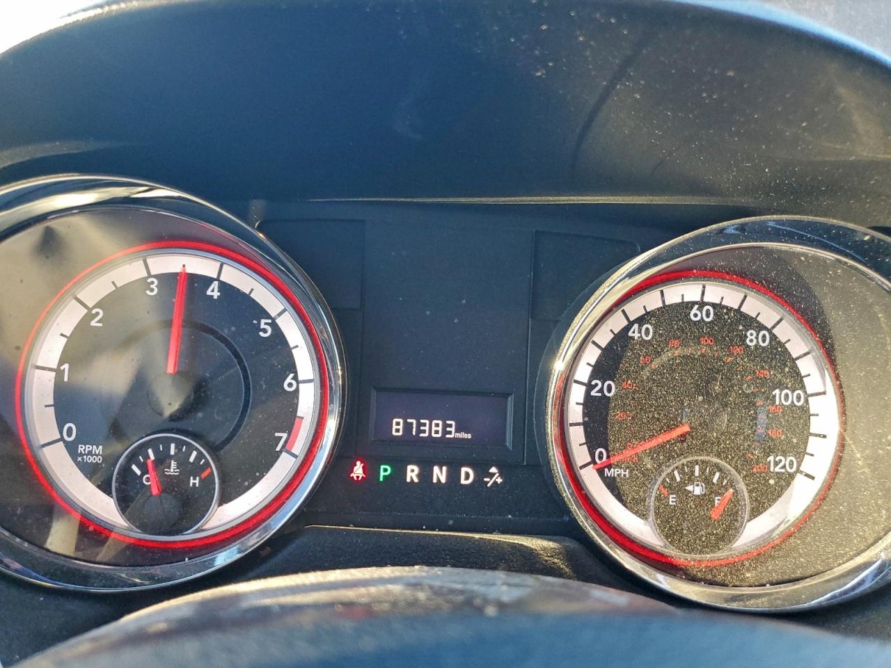2015 DODGE GRAND CARAVAN SE photo 25