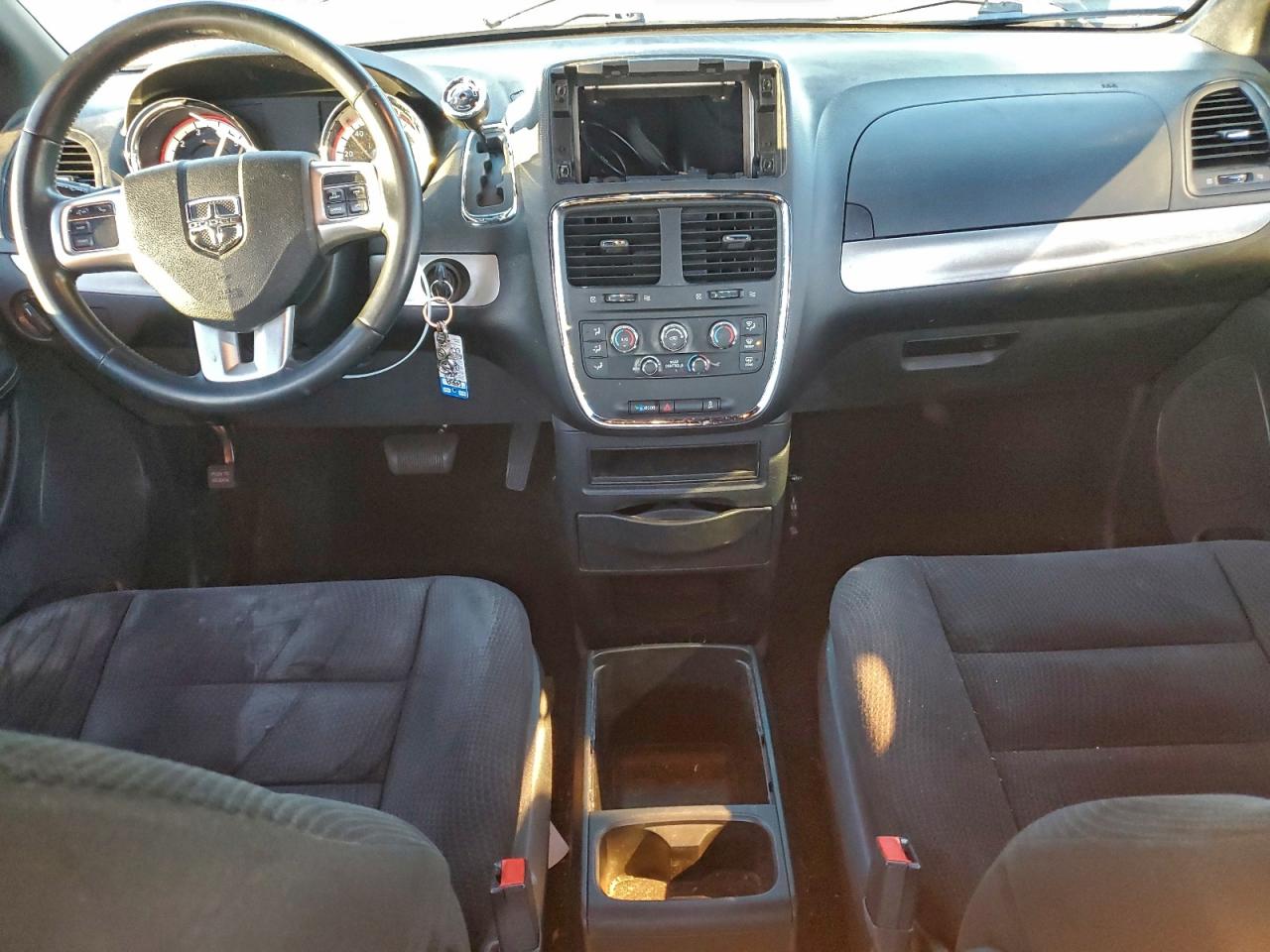 2015 DODGE GRAND CARAVAN SE photo 22