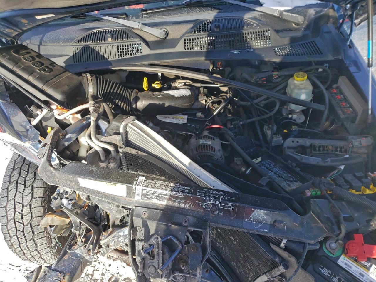 2004 JEEP LIBERTY SPORT photo 12