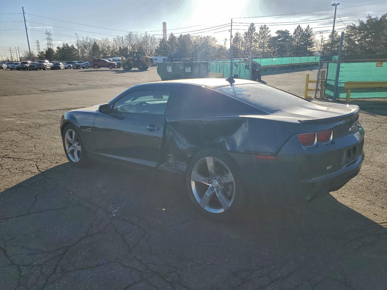 2013 CHEVROLET CAMARO LT photo 2