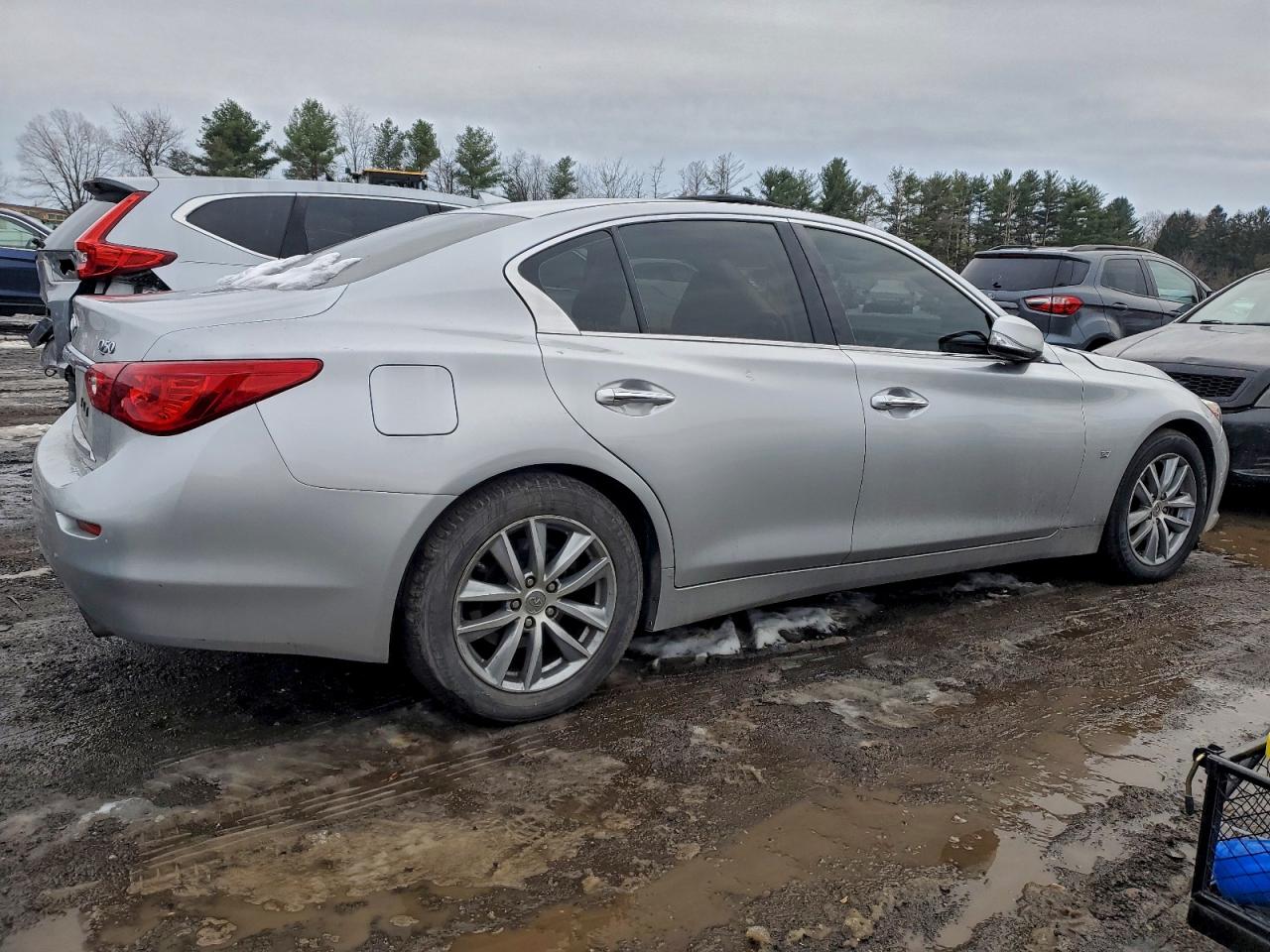 2015 INFINITI Q50 BASE photo 7