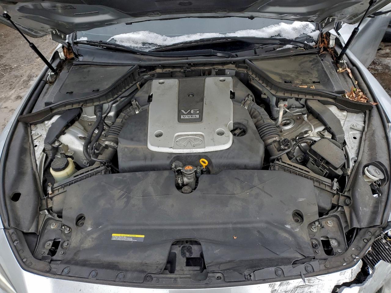 2015 INFINITI Q50 BASE photo 31