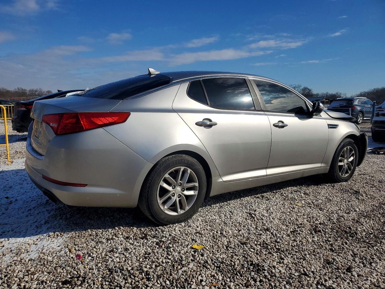 2013 KIA OPTIMA LX photo 3