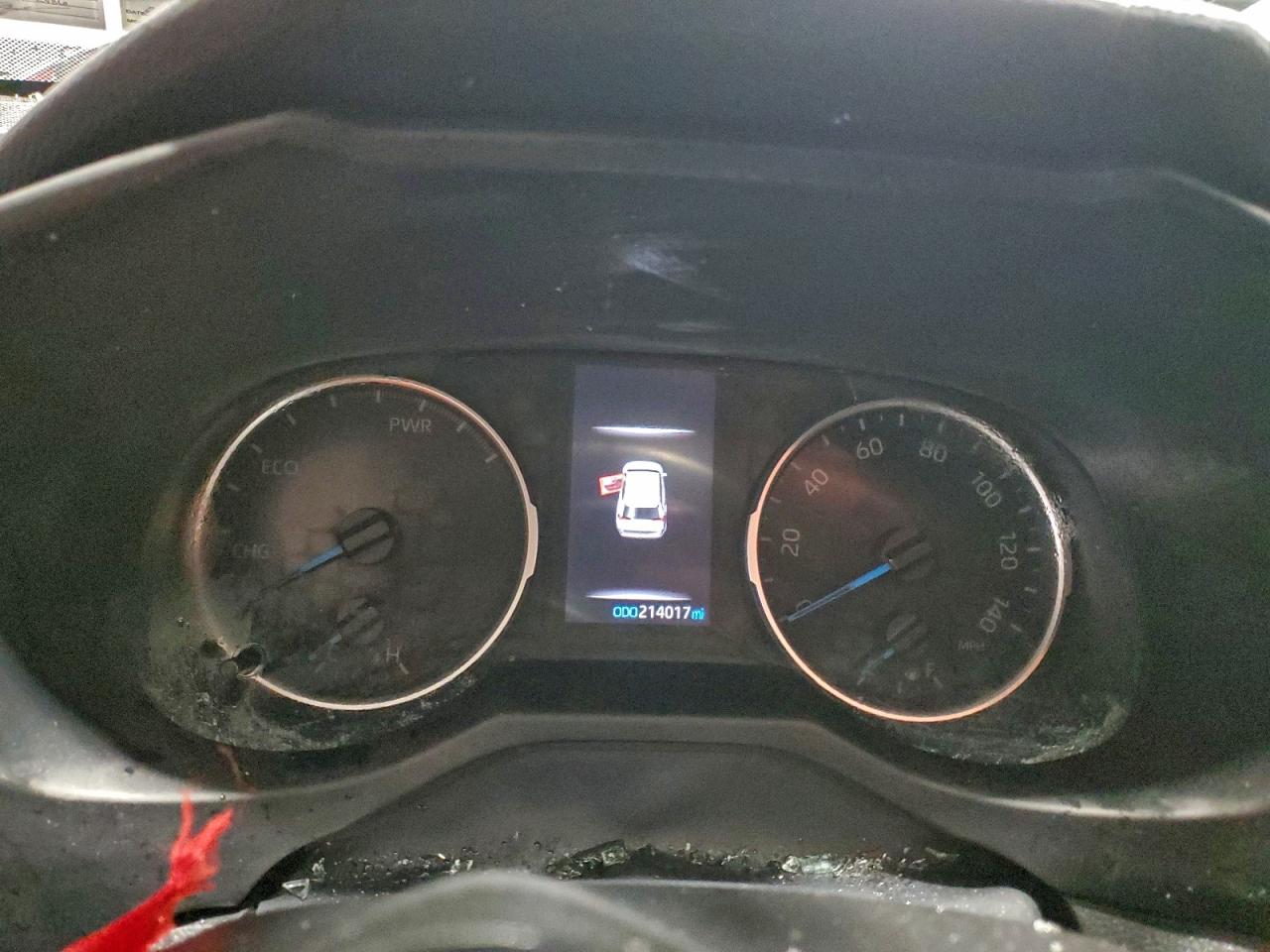 2021 TOYOTA RAV4 XLE photo 25
