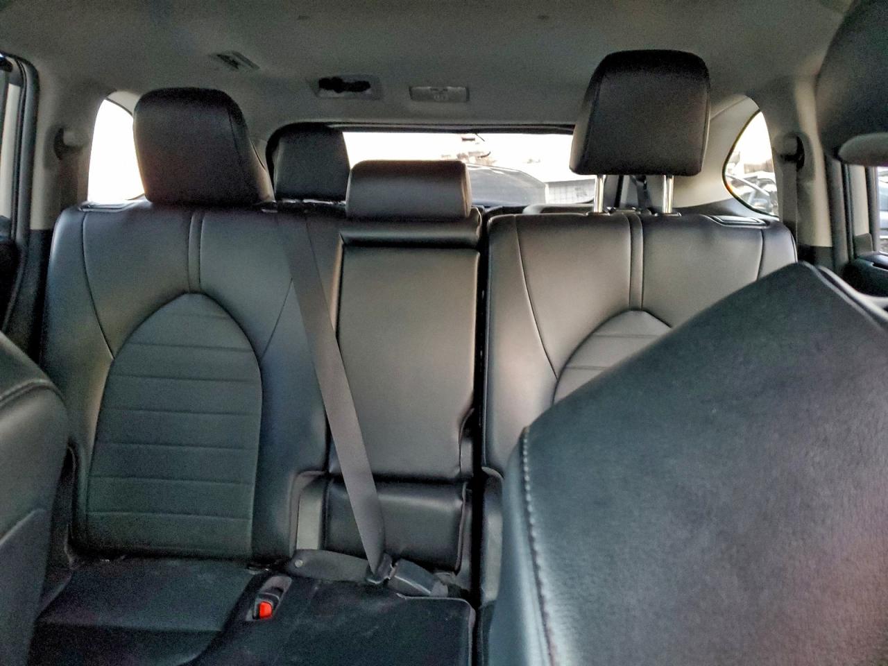 2022 TOYOTA HIGHLANDER XLE photo 37