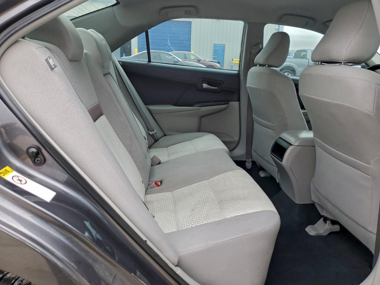 2014 TOYOTA CAMRY L photo 19