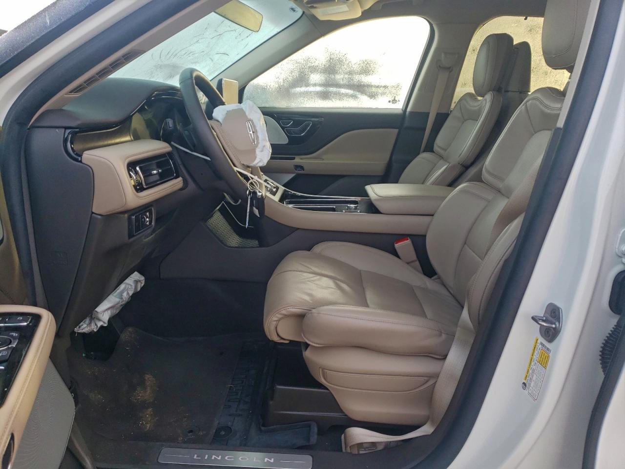 2024 LINCOLN AVIATOR RESERVE photo 13