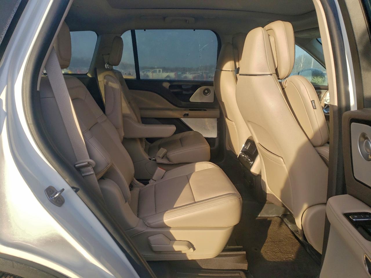 2024 LINCOLN AVIATOR RESERVE photo 21