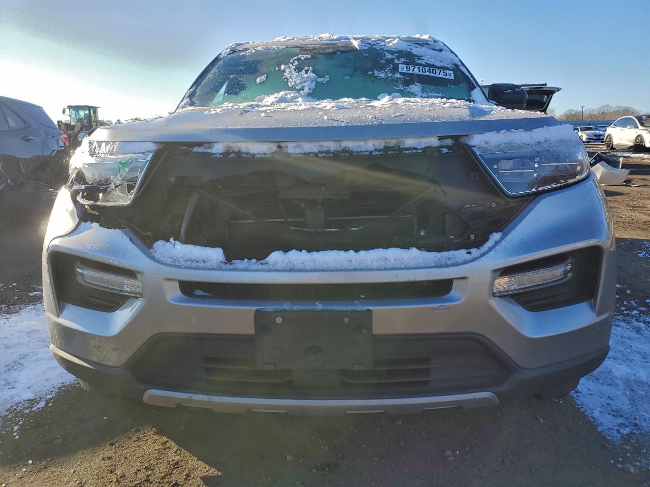 2020 FORD EXPLORER XLT photo 9