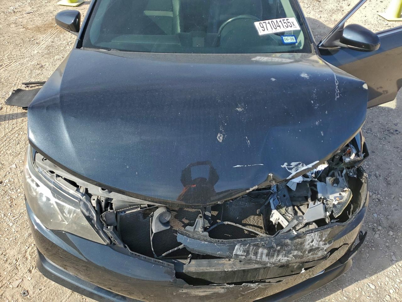 2013 TOYOTA CAMRY L photo 21