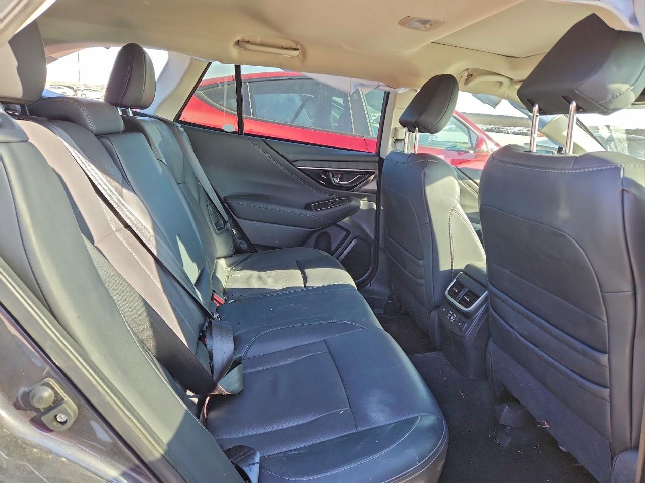2025 SUBARU OUTBACK LIMITED photo 11