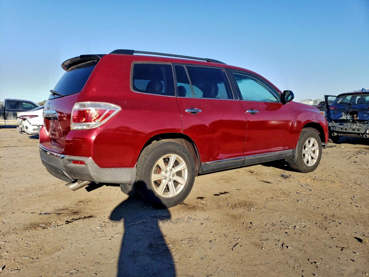 2012 TOYOTA HIGHLANDER BASE photo 5