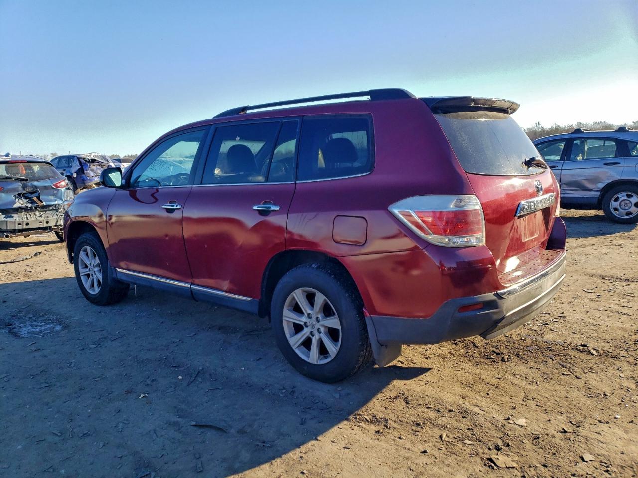 2012 TOYOTA HIGHLANDER BASE photo 3