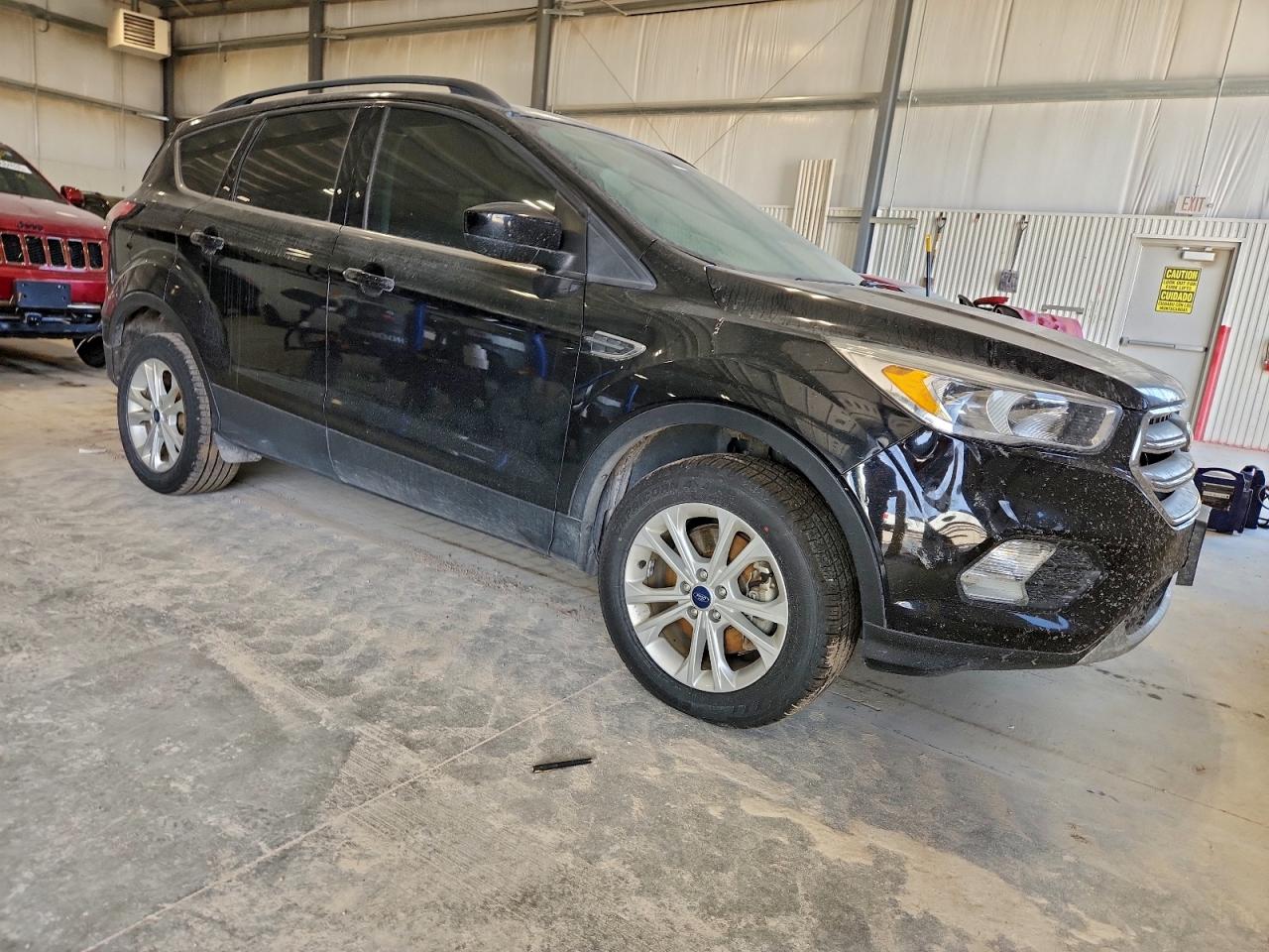 2018 FORD ESCAPE SE photo 10
